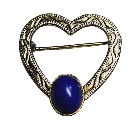 Etched Heart Brooch Blue Stone Beaded Loyalty Pin Gold Tone Unique Love Unisex - Picture 2 of 9